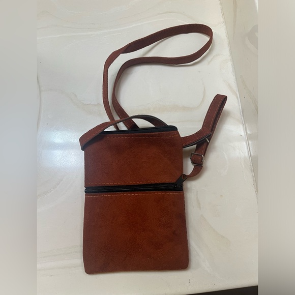 El Salvador Crossbody Bag - Picture 2 of 2